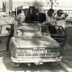 27.8. - čeká nás cesta těžká a daleká, proto je třeba vše řádně upevnit a uchytit.